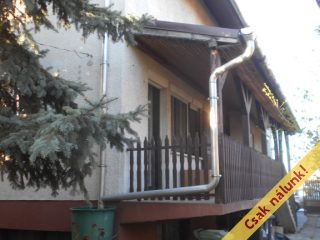 Eladó 162 m²-esikerház Érd (Dombosváros) , Szovátai út: 83'000'000 Ft