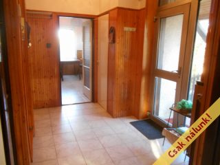 Eladó 162 m²-esikerház Érd (Dombosváros) , Szovátai út: 83'000'000 Ft