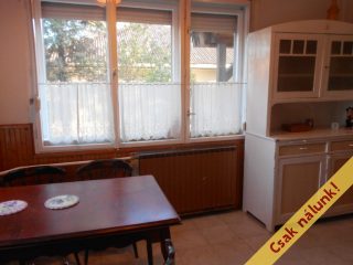 Eladó 162 m²-esikerház Érd (Dombosváros) , Szovátai út: 83'000'000 Ft