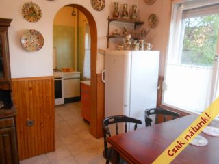 Eladó 162 m²-esikerház Érd (Dombosváros) , Szovátai út: 83'000'000 Ft