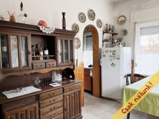 Eladó 131 m²-esikerház Érd (Dombosváros) , Szovátai út: 67'000'000 Ft