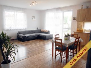 Eladó 100 m²-escsaládi ház Érd (Dombosváros) , Szovátai út környékén: 109'900'000 Ft