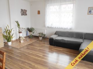 Eladó 100 m²-escsaládi ház Érd (Dombosváros) , Szovátai út környékén: 109'900'000 Ft