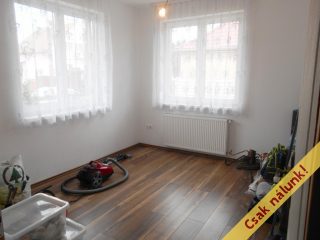 Eladó 100 m²-escsaládi ház Érd (Dombosváros) , Szovátai út környékén: 109'900'000 Ft