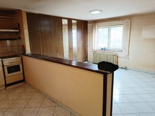 Eladó 160 m²-escsaládi ház Érd (Érdliget) , Érdligeti utca: 79'800'000 Ft