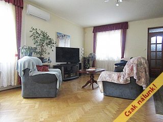 Eladó 340 m²-escsaládi ház Érd (Fenyves Parkváros) , Fenyves Parkvárosban található utca: 147'900'000 Ft