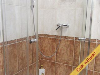 Eladó 340 m²-escsaládi ház Érd (Fenyves Parkváros) , Fenyves Parkvárosban található utca: 147'900'000 Ft