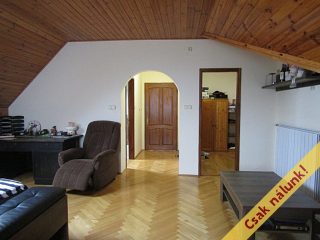 Eladó 340 m²-escsaládi ház Érd (Fenyves Parkváros) , Fenyves Parkvárosban található utca: 147'900'000 Ft