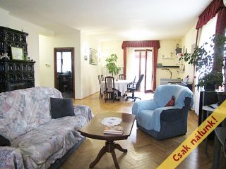 Eladó 340 m²-escsaládi ház Érd (Fenyves Parkváros) , Fenyves Parkvárosban található utca: 147'900'000 Ft