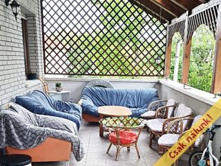 Eladó 340 m²-escsaládi ház Érd (Fenyves Parkváros) , Fenyves Parkvárosban található utca: 147'900'000 Ft