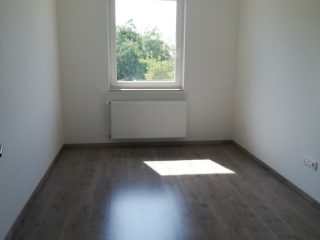 Eladó 158 m²-escsaládi ház Érd (Fenyves Parkváros) , Fenyves Parkvárosban található utca: 164'800'000 Ft