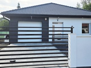 Eladó 158 m²-escsaládi ház Érd (Fenyves Parkváros) , Fenyves Parkvárosban található utca: 164'800'000 Ft