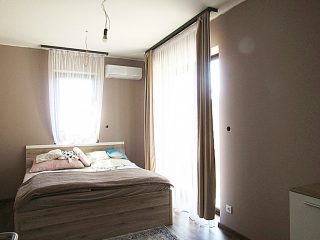 Eladó 217 m²-escsaládi ház Érd (Fenyves Parkváros) , Fenyves Parkvárosi utca: 256'000'000 Ft