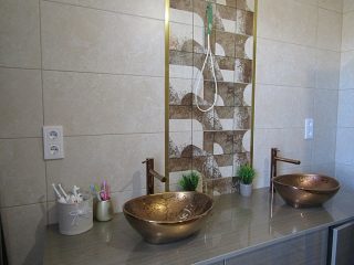 Eladó 217 m²-escsaládi ház Érd (Fenyves Parkváros) , Fenyves Parkvárosi utca: 256'000'000 Ft