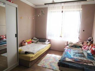 Eladó 217 m²-escsaládi ház Érd (Fenyves Parkváros) , Fenyves Parkvárosi utca: 256'000'000 Ft