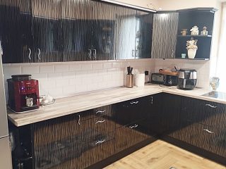 Eladó 240 m²-escsaládi ház Érd (Fenyves Parkváros) , Vihorlát utca közelében utca: 220'000'000 Ft