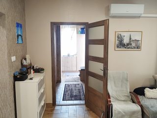 Eladó 240 m²-escsaládi ház Érd (Fenyves Parkváros) , Vihorlát utca közelében utca: 220'000'000 Ft