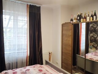 Eladó 240 m²-escsaládi ház Érd (Fenyves Parkváros) , Vihorlát utca közelében utca: 220'000'000 Ft