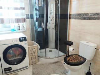 Eladó 240 m²-escsaládi ház Érd (Fenyves Parkváros) , Vihorlát utca közelében utca: 220'000'000 Ft