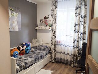 Eladó 240 m²-escsaládi ház Érd (Fenyves Parkváros) , Vihorlát utca közelében utca: 220'000'000 Ft