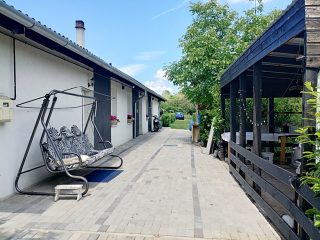 Eladó 240 m²-escsaládi ház Érd (Fenyves Parkváros) , Vihorlát utca közelében utca: 220'000'000 Ft