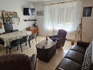 Eladó 100 m²-escsaládi ház Érd (Istvántelep) , Madár nevü utca: 86'000'000 Ft