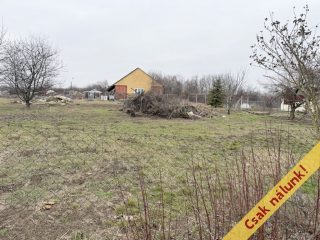 Eladó 835 m²-estelek Érd (Ófalu) , Júlia utca környékén található: 19'000'000 Ft