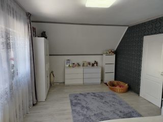 Eladó 160 m²-escsaládi ház Érd (Ófalu) , Kálvária utca közelében utca: 109'000'000 Ft