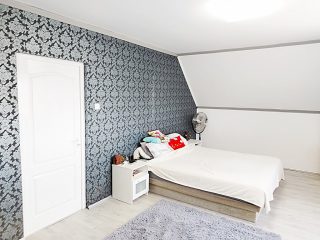 Eladó 160 m²-escsaládi ház Érd (Ófalu) , Kálvária utca közelében utca: 109'000'000 Ft