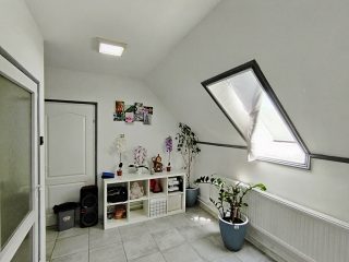 Eladó 160 m²-escsaládi ház Érd (Ófalu) , Kálvária utca közelében utca: 109'000'000 Ft