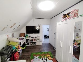 Eladó 160 m²-escsaládi ház Érd (Ófalu) , Kálvária utca közelében utca: 109'000'000 Ft
