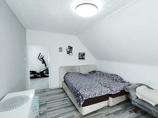 Eladó 160 m²-escsaládi ház Érd (Ófalu) , Kálvária utca közelében utca: 109'000'000 Ft