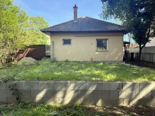Eladó 50 m²-escsaládi ház Érd (Parkváros) , Kárpitos utca környékén: 72'000'000 Ft