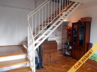 Eladó 110 m²-escsaládi ház Érd (Postástelep) , Csaba utca környékén: 72'900'000 Ft