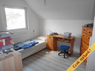 Eladó 110 m²-escsaládi ház Érd (Postástelep) , Csaba utca környékén: 72'900'000 Ft