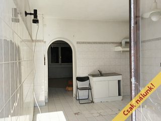 Eladó 232 m²-escsaládi ház Érd (Tusculanum) , Csér utca közelében utca: 89'000'000 Ft