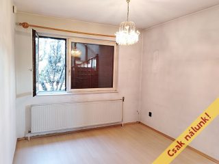 Eladó 232 m²-escsaládi ház Érd (Tusculanum) , Csér utca közelében utca: 89'000'000 Ft