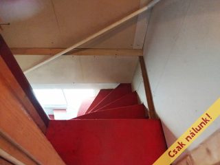 Eladó 232 m²-escsaládi ház Érd (Tusculanum) , Csér utca közelében utca: 89'000'000 Ft