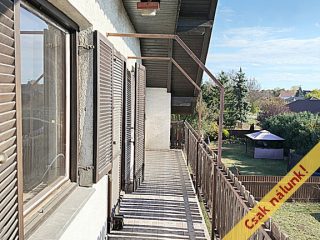 Eladó 232 m²-escsaládi ház Érd (Tusculanum) , Csér utca közelében utca: 89'000'000 Ft