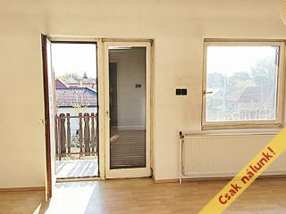 Eladó 232 m²-escsaládi ház Érd (Tusculanum) , Csér utca közelében utca: 89'000'000 Ft