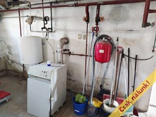 Eladó 232 m²-escsaládi ház Érd (Tusculanum) , Csér utca közelében utca: 89'000'000 Ft