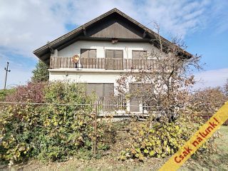 Eladó 232 m²-escsaládi ház Érd (Tusculanum) , Csér utca közelében utca: 89'000'000 Ft