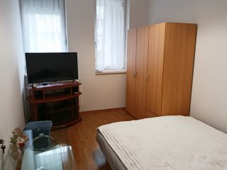 Kiadó 56 m²-estársasházi lakás Érd (Városközpont) , Budai út: 260'000 Ft
