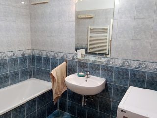 Kiadó 56 m²-estársasházi lakás Érd (Városközpont) , Budai út: 260'000 Ft