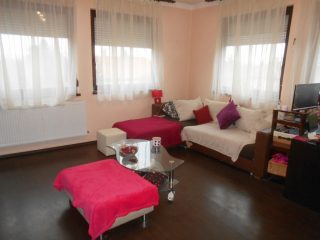 Eladó 160 m²-escsaládi ház Érd (Vincellér) , Vincelléren található utca: 109'900'000 Ft