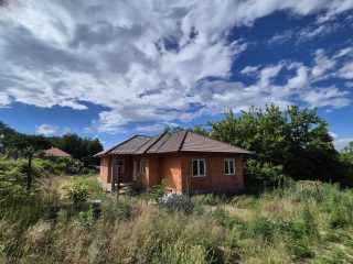 Eladó 113 m²-escsaládi ház Erdőkertes, Bartók Béla utca: 69'900'000 Ft