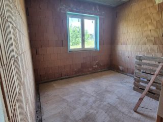 Eladó 113 m²-escsaládi ház Erdőkertes, Bartók Béla utca: 69'900'000 Ft
