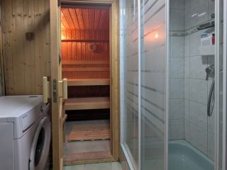 Eladó 190 m²-escsaládi ház Erdőkertes, Körte utca: 134'000'000 Ft