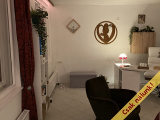 Eladó 125 m²-escsaládi ház Esztergom, Hegyalja utca: 109'000'000 Ft