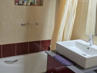 Eladó 170 m²-escsaládi ház Felsőpakony, Rákóczi utca: 134'000'000 Ft